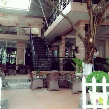 Không gian- 117 Cafe - Lê Trọng Tấn