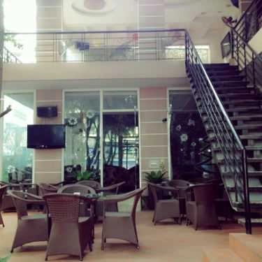 Không gian- 117 Cafe - Lê Trọng Tấn