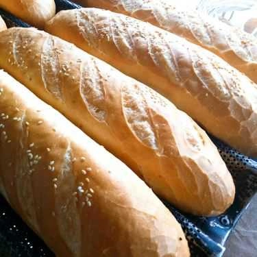 Món ăn- Tiệm Bánh Lò Bánh Mì Tư Bá