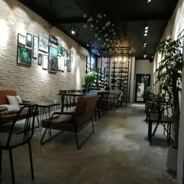 Không gian- Mèo Râu Đen Coffee
