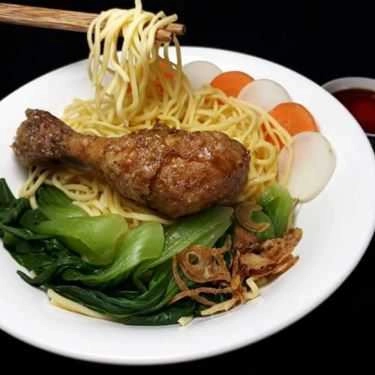 Món ăn- Quán Cơm Mr. Lữ - Cơm Gà Da Giòn - Núi Thành