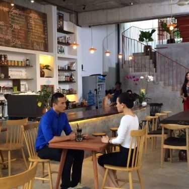 Tổng hợp- The Lib Coffee & Books