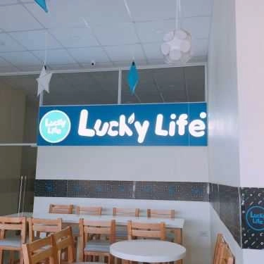 Không gian- Cafe Lucky Life Milk Tea - Tô Ký