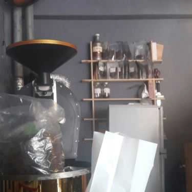 Không gian- Vũ Phan Coffee