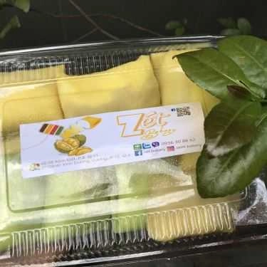Món ăn- Tiệm Bánh Zét Bakery - Pancake Sầu Riêng - Xóm Đất