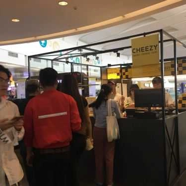 Tổng hợp- Tiệm Bánh Cheezy - Baked Cheese Tart - Crescent Mall