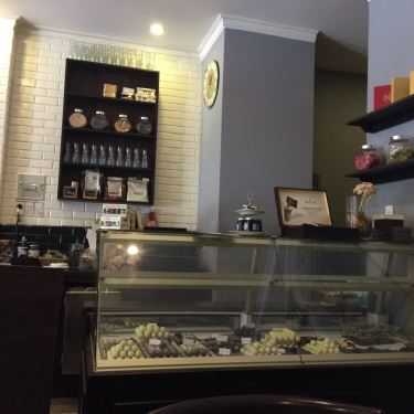 Tổng hợp- Chez Nous Coffee & Waffle Cafe