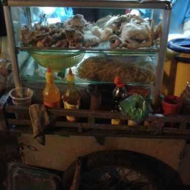Không gian- Ăn vặt Chị Loan - Hủ Tiếu Gõ