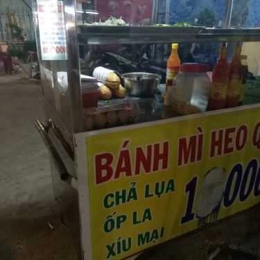 Thực đơn- Ăn vặt Quán Tiền - Bánh Mì Heo Quay