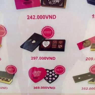Thực đơn- Tiệm Bánh Chocolate Graphics - AEON Mall Tân Phú