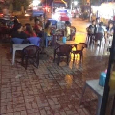 Không gian- Ăn vặt Chú Hùng - Quán Nước Mía