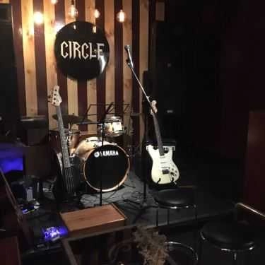 Không gian- Circle - Live Music Bar