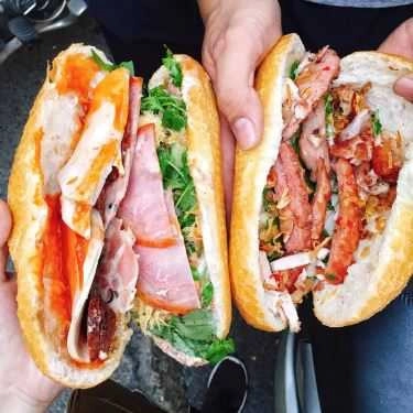 Món ăn- Tiệm Bánh Cô Thúy - Lò Bánh Mì