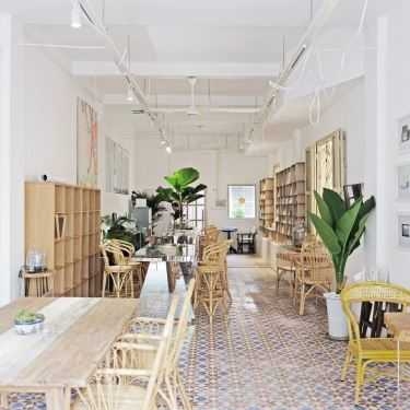 Không gian- Coeverything Cafe