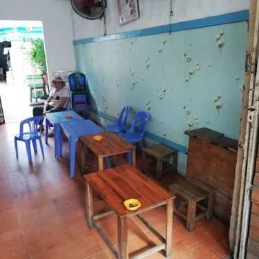 Không gian- Uni - Coffee, Sinh Tố & Nước Ép
