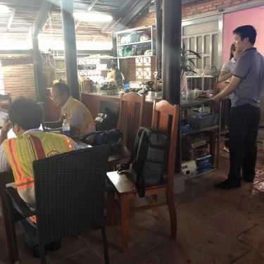 Không gian- Đất Việt Coffee