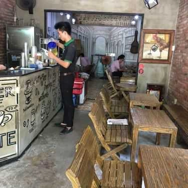Không gian- Khải Nguyên Coffee House
