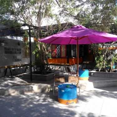 Không gian- Pooh Coffee