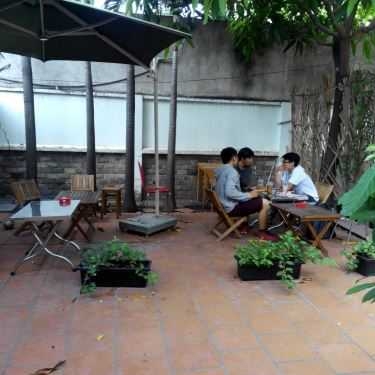 Không gian- Spin Coffee - Xuân Thủy