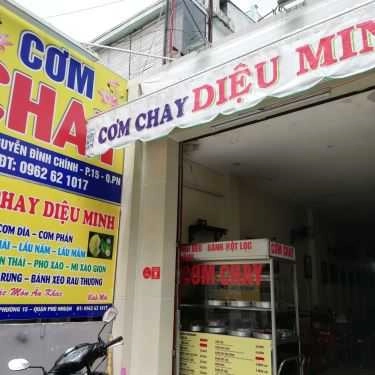 Không gian- Quán Ăn Quán Chay Diệu Minh