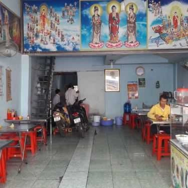 Không gian- Quán Ăn Cơm Chay Diệu Thiện - Kha Vạn Cân