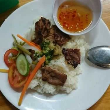 Món ăn- Quán Cơm Chị Quỳnh - Cơm Tấm Sườn Que