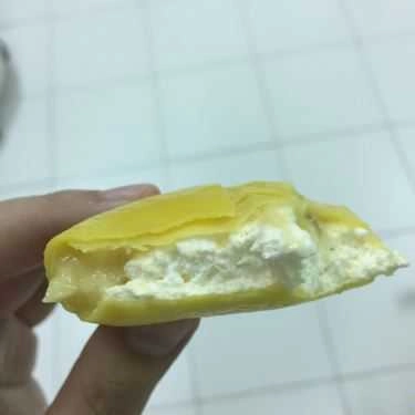 Món ăn- Tiệm Bánh Crepe Sầu Riêng & Bánh Dứa Đài Loan - Bunny Bakery