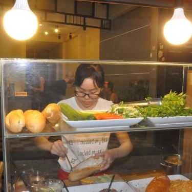 Tổng hợp- Ăn vặt Cười Lên Cái Coi - Bánh Mì Heo Rừng Nướng - Hoa Sứ