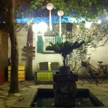 Không gian- D.I.Y Cafe