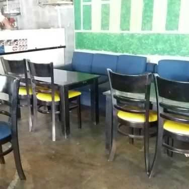 Không gian- Đ.M Coffee Shop