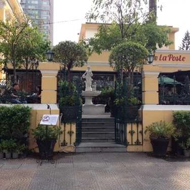 Tổng hợp- Tiệm Bánh Café De La Poste - Công Xã Paris