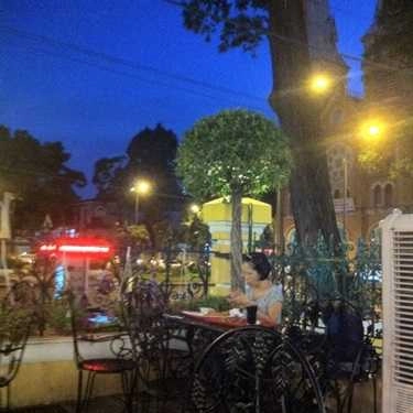 Tổng hợp- Tiệm Bánh Café De La Poste - Công Xã Paris