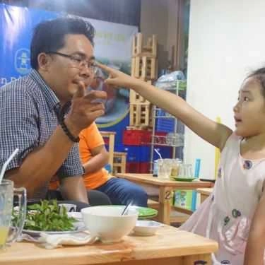 Tổng hợp- Đèn Dầu Quán - Trứng Vịt Lộn & Ăn Vặt
