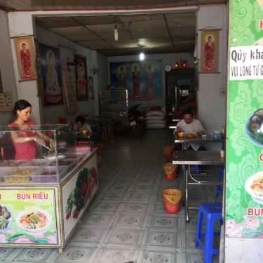 Không gian- Quán Ăn Cơm Chay Diệu Nhi