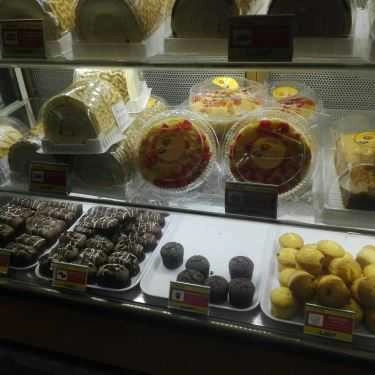 Tổng hợp- Tiệm Bánh Đồng Tiến Bakery - Bàu Cát