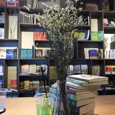 Tổng hợp- Dreamer Book Coffee