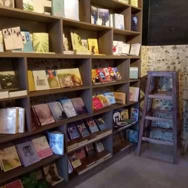Tổng hợp- Dreamer Book Coffee