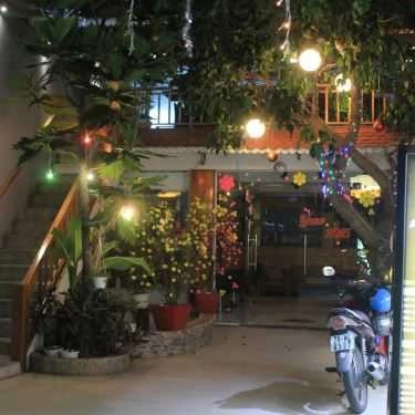 Không gian- Du Mục Coffee