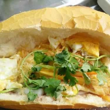 Món ăn- Tiệm Bánh Dũng Thủy - Lò Bánh Mì