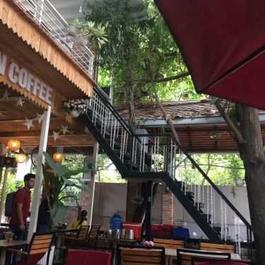Không gian- Eden Garden Cafe