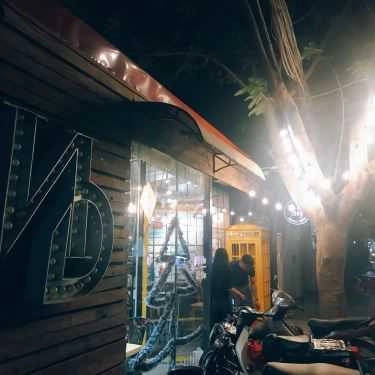 Không gian- En-Dee Town Coffee