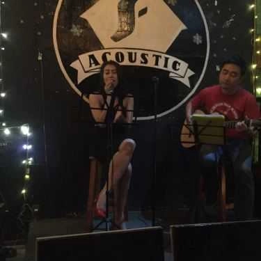 Không gian- F Acoustic Café
