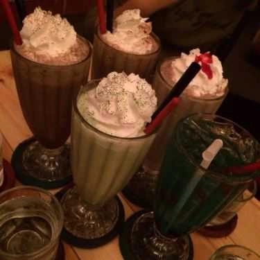Món ăn- Fins Coffee - Cây Trâm