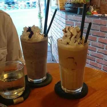 Món ăn- Fins Coffee - Đường Số 10
