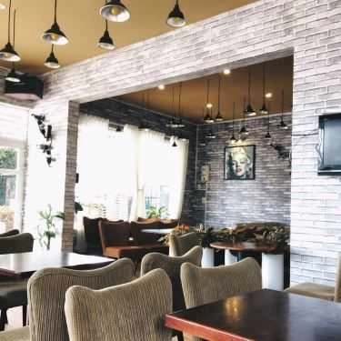 Không gian- Fiopa Bakery & Coffee