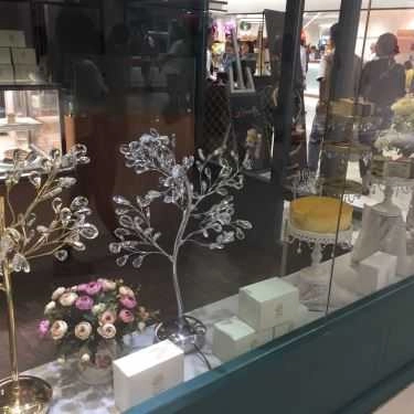 Tổng hợp- Tiệm Bánh First Love Patisserie - Saigon Centre