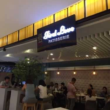 Tổng hợp- Tiệm Bánh First Love Patisserie - Saigon Centre