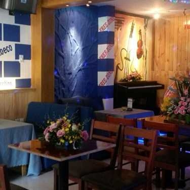 Không gian- Free Zone - Coffee, Bar & Restaurant