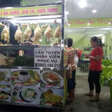 Không gian- Quán Nhậu Gà Ta Bến Tre - Lê Văn Lương