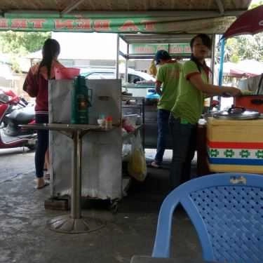 Không gian- Quán Nhậu Gà Ta Bến Tre - Lê Văn Lương